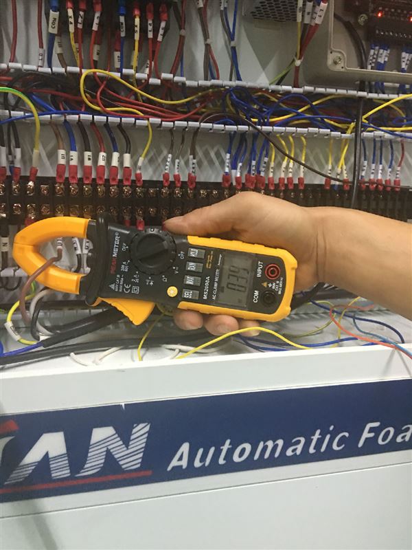 檢查電流